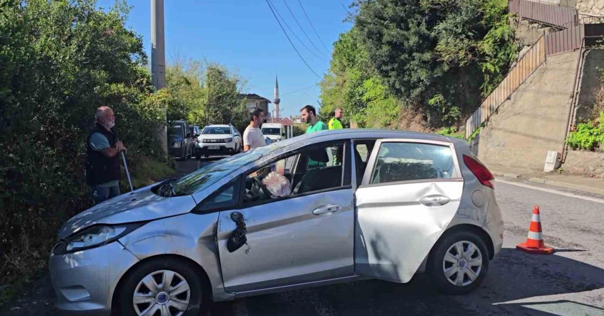 zonguldakta trafik kazasi anne ve cocuk yaralandi 8wTHhPNZ.jpg