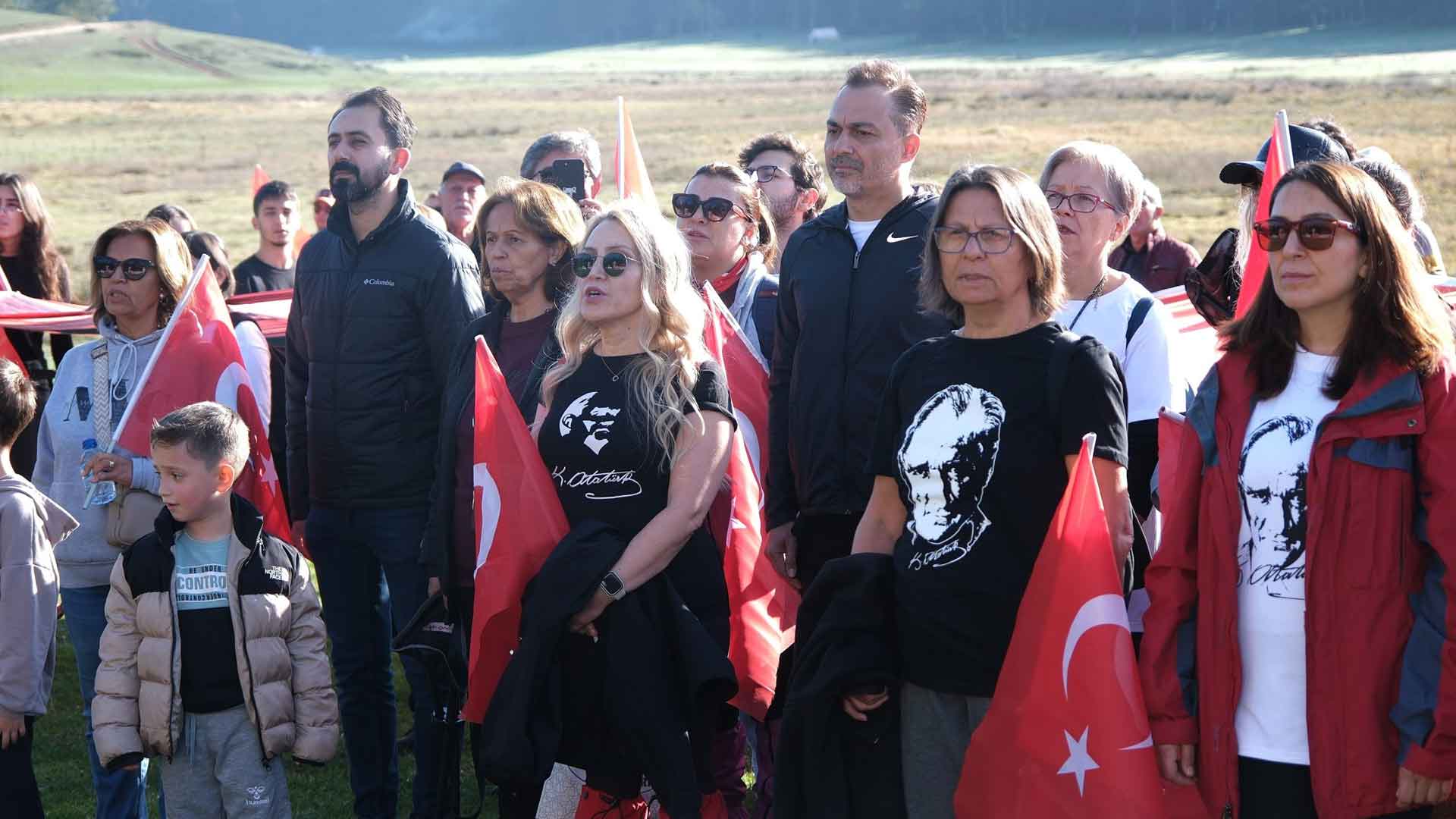 Bolu’da Binlerce Adım Atatürk İçin Atıldı
