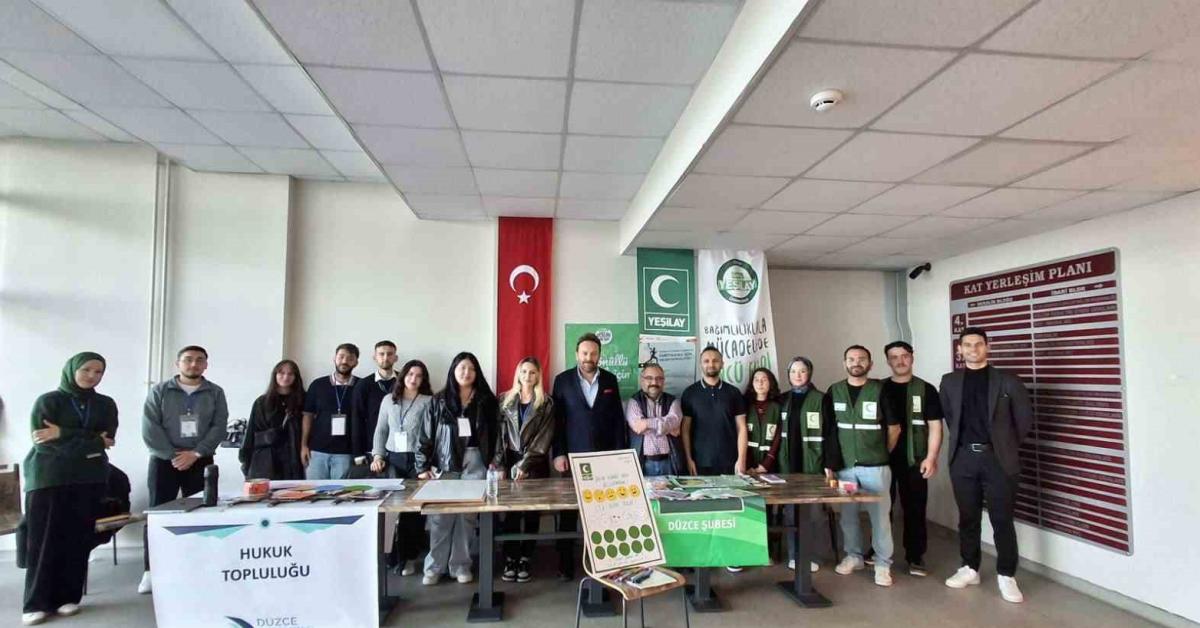 duzce akcakocada bagimlilikla mucadele icin farkindalik etkinligi duzenlendi 9X5h2lQO.jpg