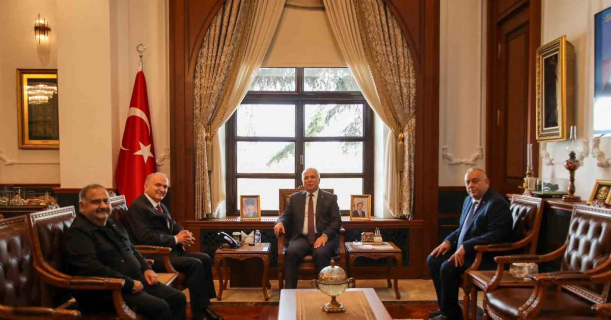 duzce heyeti trabzonda onemli temaslar gerceklestirdi Ij9EImhY.jpg