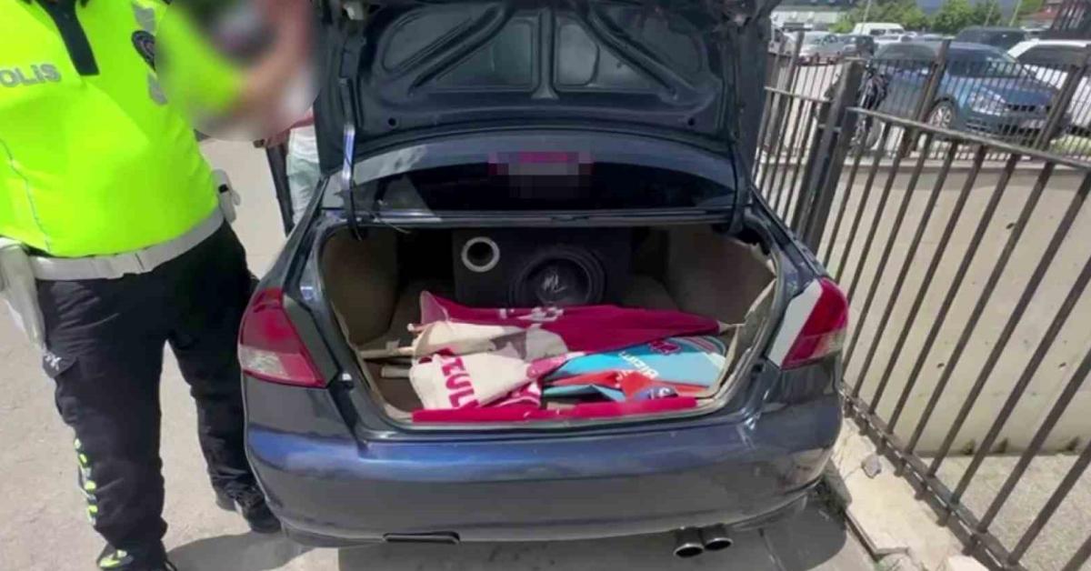 duzcede iptis dimtis gezenlere gecit yok 116 surucuye ceza kesildi dfcwagCT.jpg