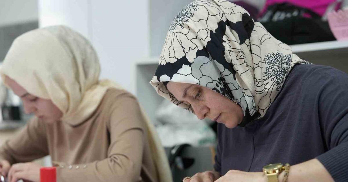 duzcede kadinlara yonelik meslek kurslari basladi a7YwRqii.jpg