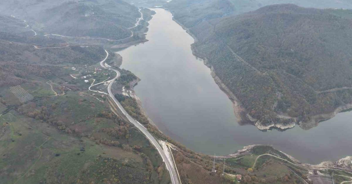 duzcedeki hasanlar barajinda su seviyesi yukseliyor QYuVA4yV.jpg