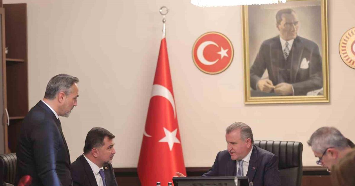 duzceye yeni spor altyapisi mujdesi iUF2AYaK.jpg