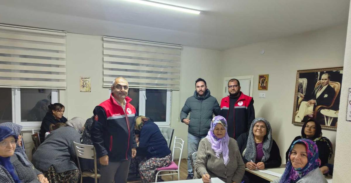 eskisehirde sut sagim sut sigirciligi sagim hijyeni ve sanitasyon anlatildi KSA2Gmc8.jpg