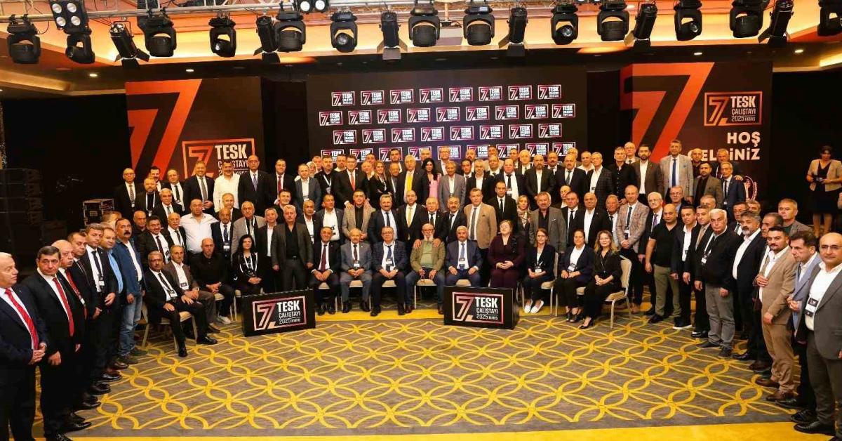 kacak tutun ticareti turkiyeyi 120 milyar lira zarara ugratiyor OVV1RsvQ.jpg