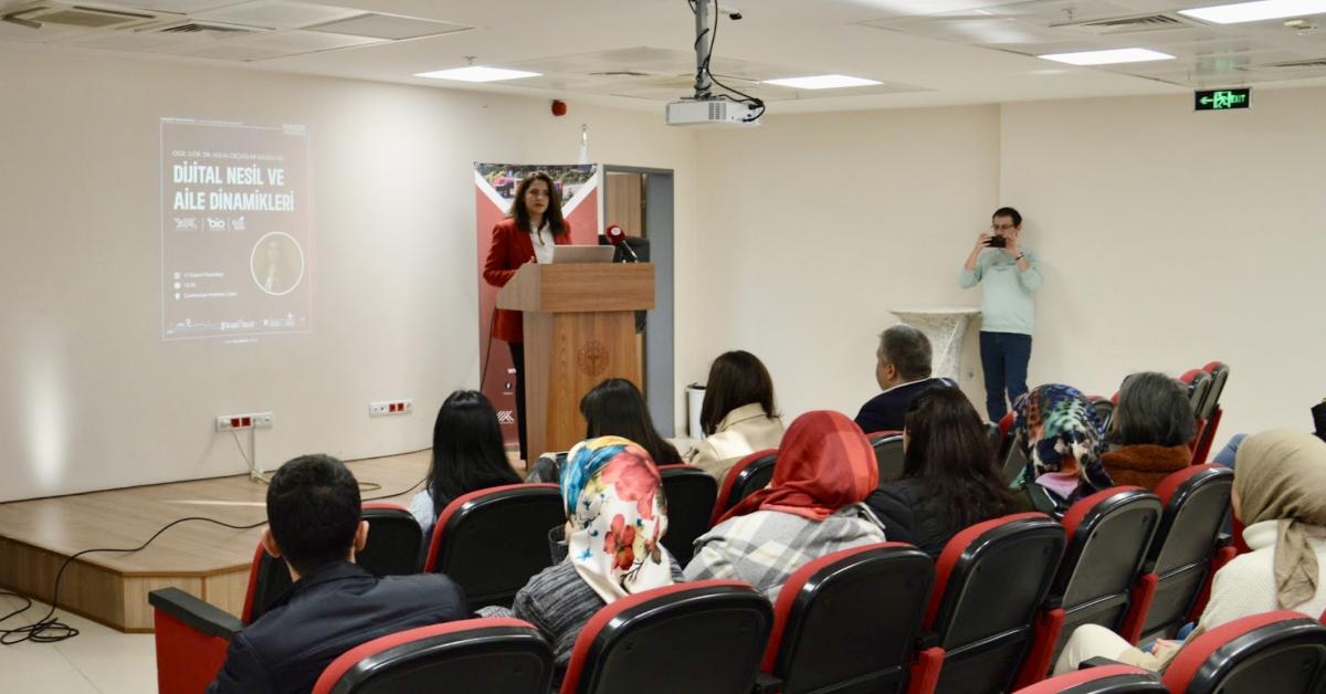 karabukte dijital nesil ve aile dinamikleri semineri duzenlendi Fb3WJlwK.jpg
