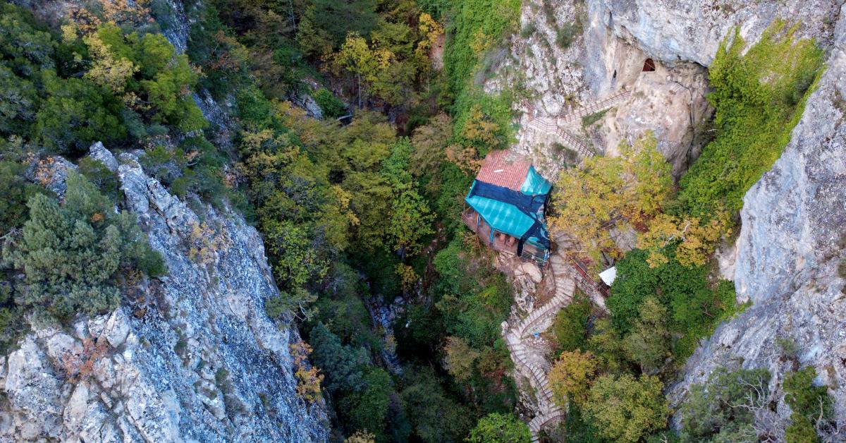 karabukun 65 milyon yillik magarasina ziyaretci akini yasaniyor mRNYgg5W.jpg