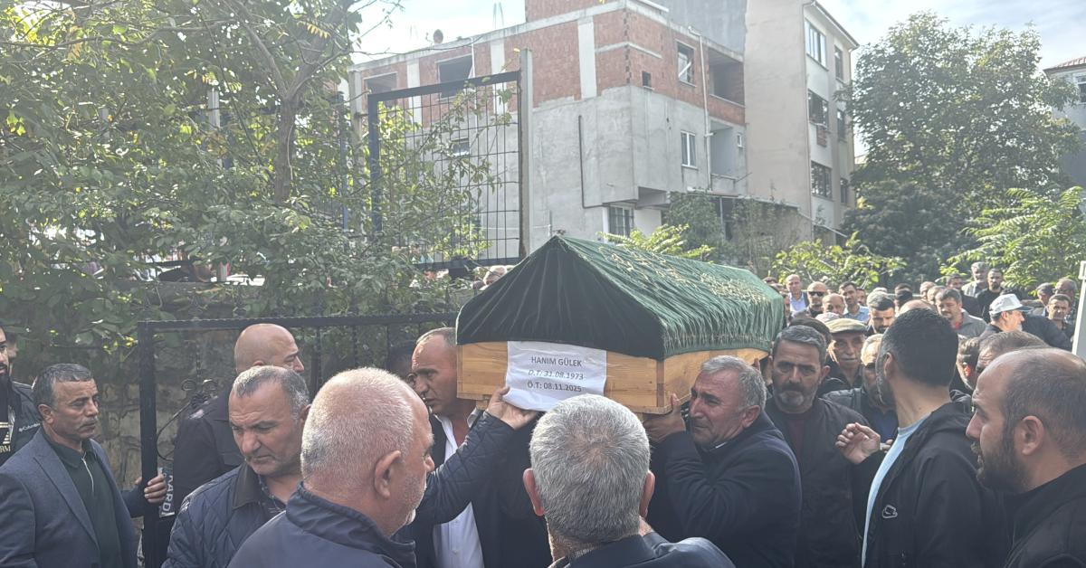 kocaeli dilovasindaki yangin faciasinda hayatini kaybedenler topraga verildi ax5R8lxp.jpg