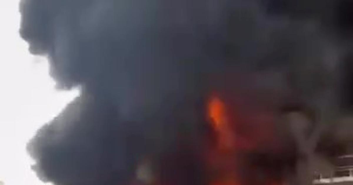 kocaelide isci konteynerinde korkutan yangin 5SMUnQft.jpg