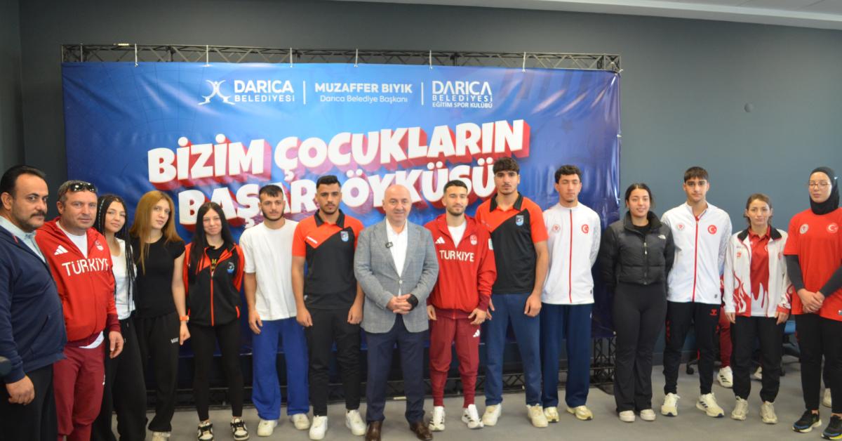 kocaelide milli sporcularla basari oykuleri gecesi x1ST3Kf2.jpg