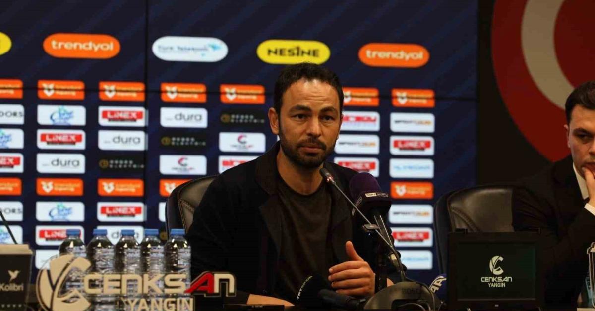 kocaelide selcuk inan galatasaray zaferini degerlendirdi 8dBHVqTu.jpg