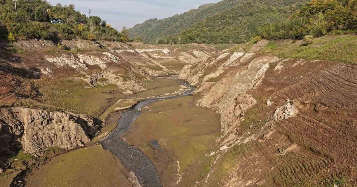 kocaelide su krizi yuvacik barajindaki doluluk orani alarm veriyor fa4G4kkl.jpg