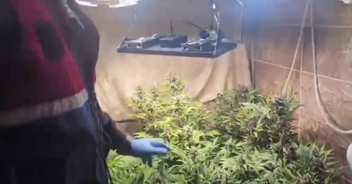 sakarya geyvede uyusturucu imalathanesi operasyonu iki supheli yakalandi nuiNJg3d.jpg