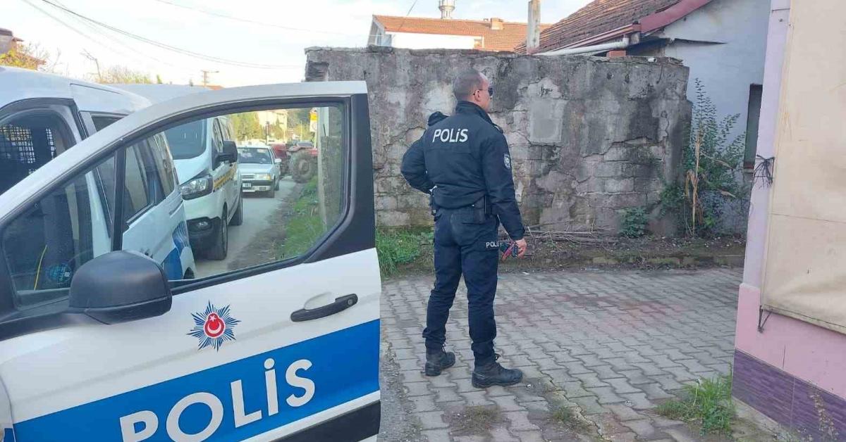 sakaryada uyusturucu operasyonu supheli gozaltinda rFw7m92Y.jpg