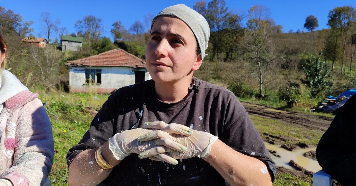 samsunun kadin nakkaslari camilerin duvarlarini sanatla sekillendiriyor GUHlQuX3.jpg