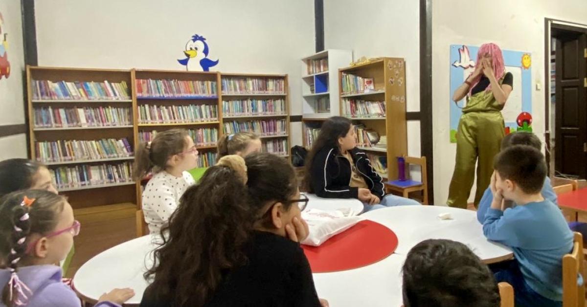 sinopta masal anlatimi ve origami etkinligi duzenlendi LRFEWHcL.jpg