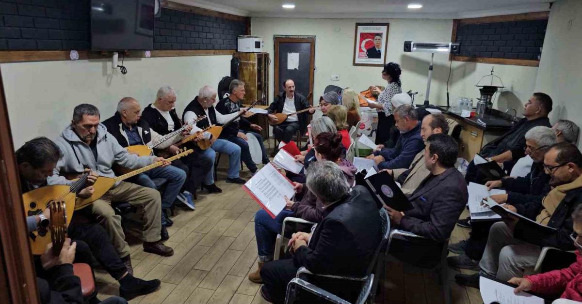 zonguldakta engelli bireyler sanatla bulustu LutbhAd2.jpg