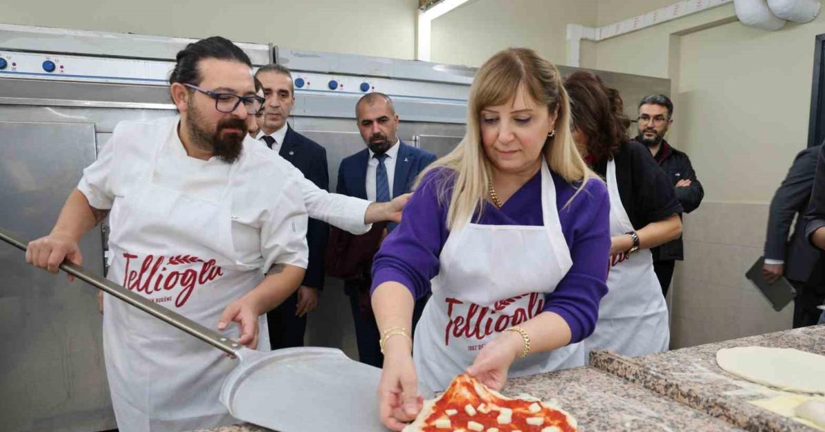 zonguldakta usta seflerle birlikte workshop deneyimi yogun ilgi gordu jWpbxvUt.jpg