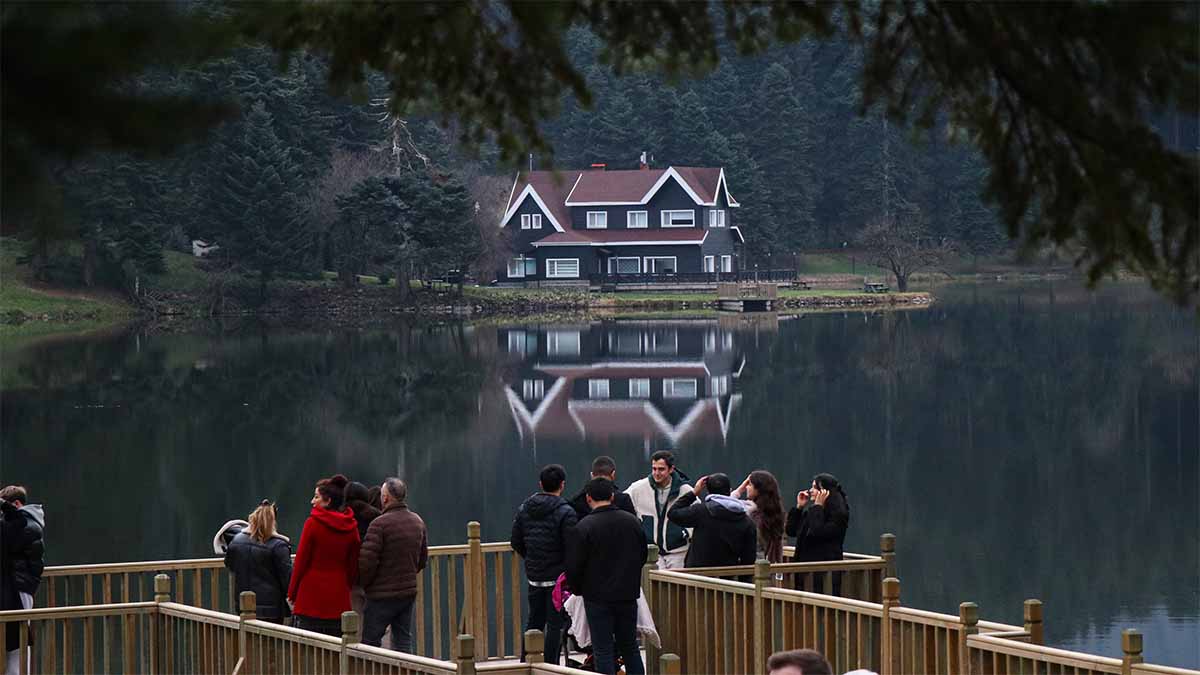 Bolu Ziyaretçi Akınına Uğradı