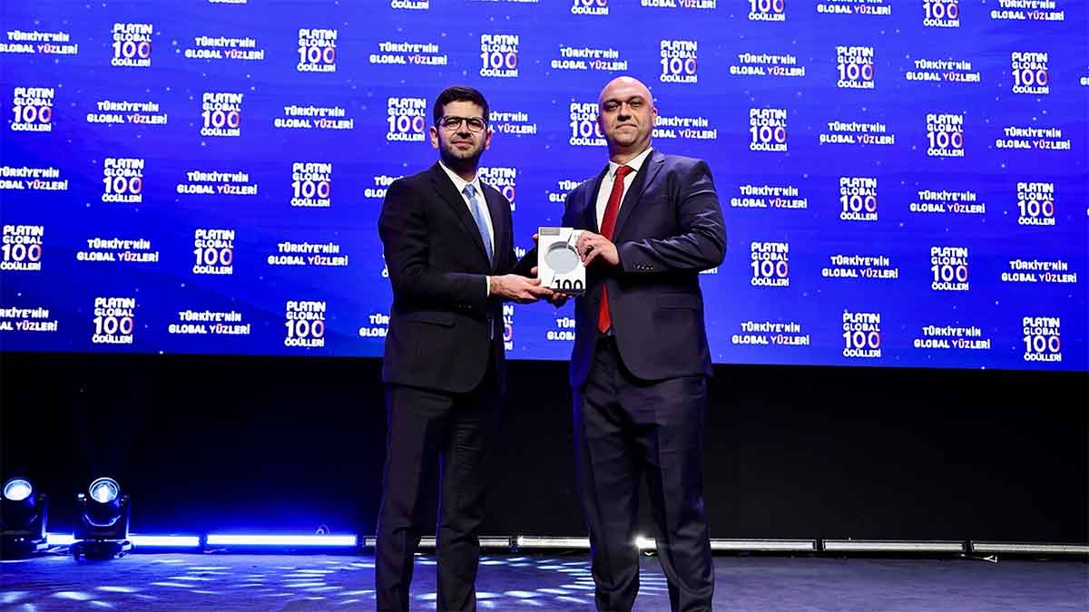 OYAK Çimento’ya Platin Global 100’den “Etki Ekonomisi” Ödülü