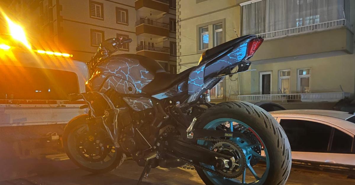 ankara cubukta 195 motosiklet trafikten men edildi E4fDe1KB.jpg