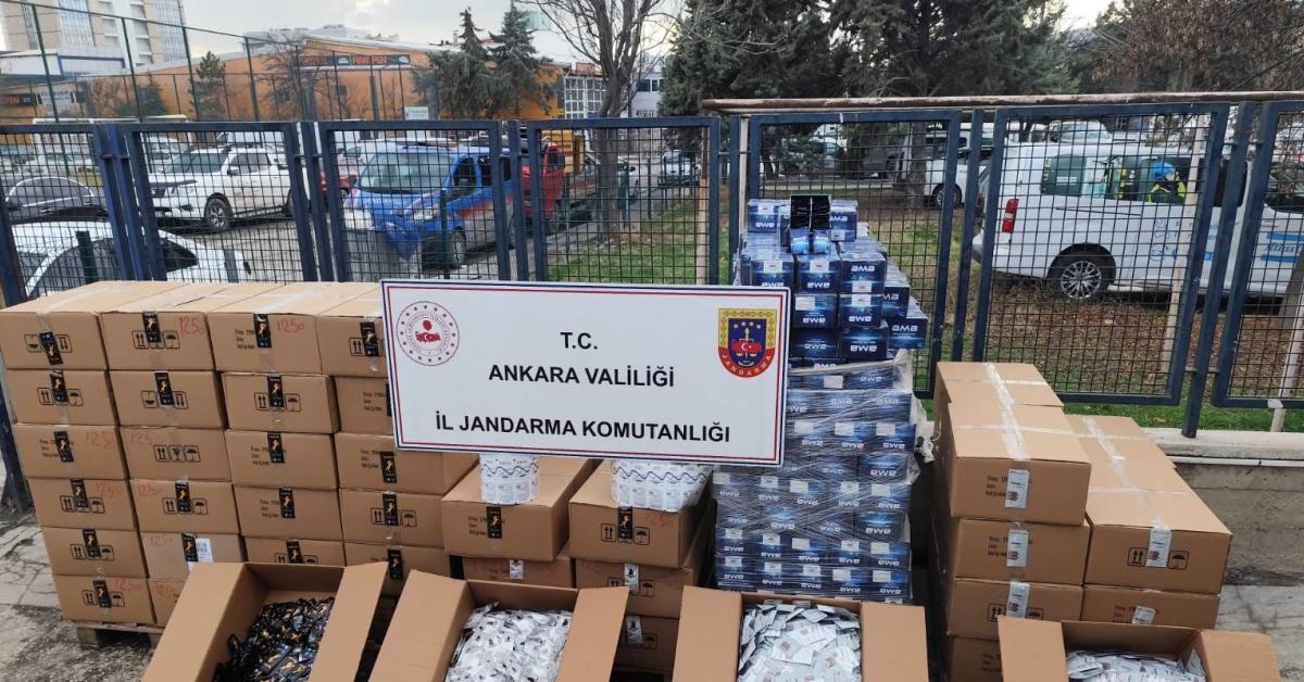 ankara yenimahallede jandarma baskini binlerce kacak urun ele gecirildi Nmdxm225.jpg