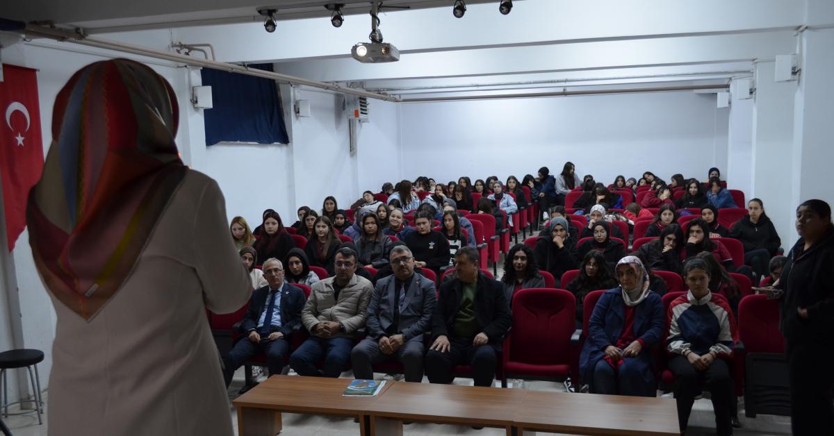 cankiri sabanozunde genclere ahlaki degerler ankatildi S39CR47h.jpg