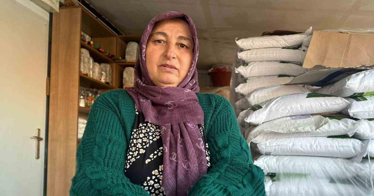 cankirida tuz satisiyla aile ekonomisine destek oluyor H9ybXMFt.jpg