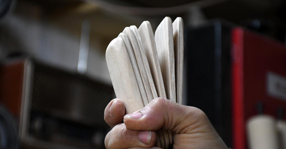 duzcede geleneksel pheceg enstrumaniyla kafkas kulturunu yasatiyor BMaNlXBV.jpg