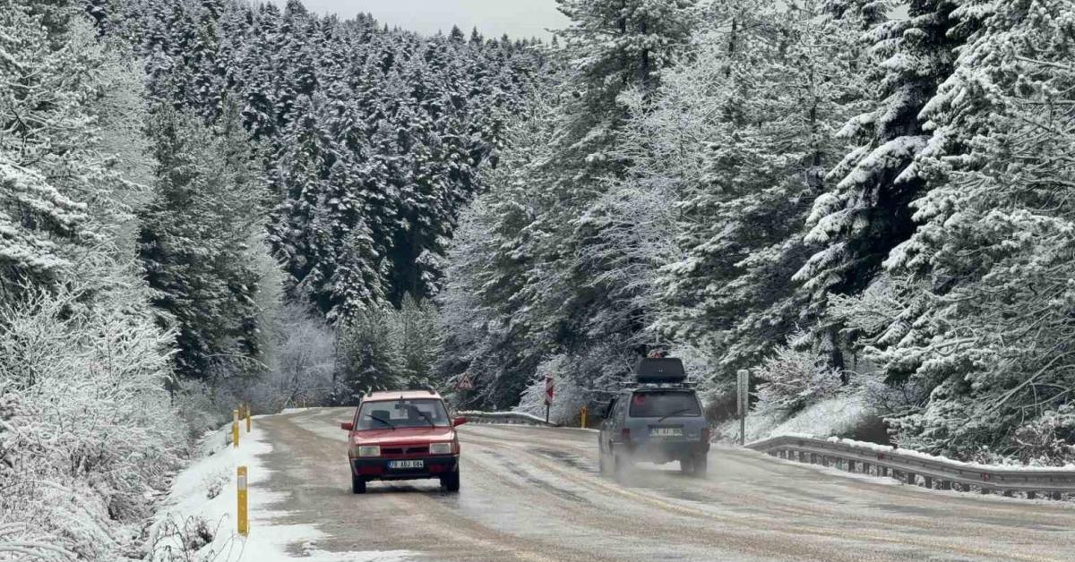 karabukte kar yagisi muhtesem manzaralar olusturdu rthVi1Bf.jpg