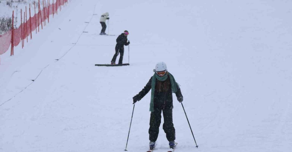 kastamonuda yurduntepe kayak merkezinde sezon coskuyla acildi rJp2WJb9.jpg