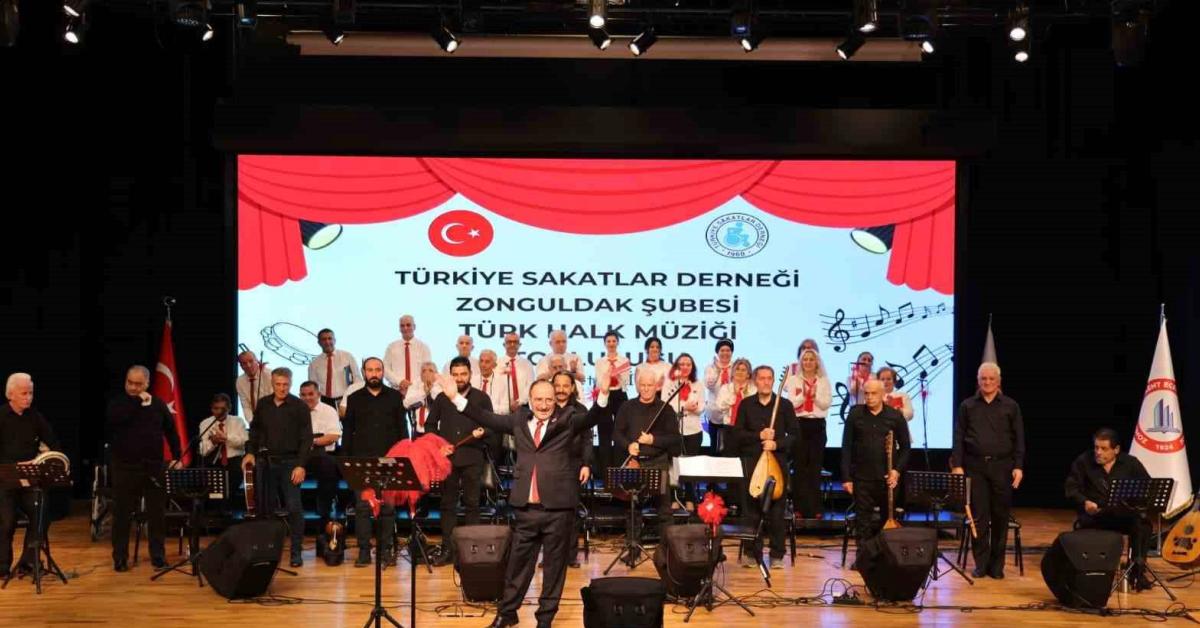 zonguldakta duygu dolu konser ozel gune ozel performanslar 6cKB17rh.jpg
