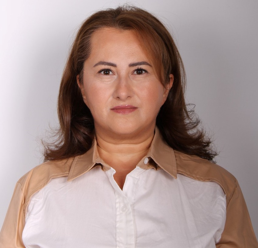 Doç. Dr. Meftune Özbakır Umut