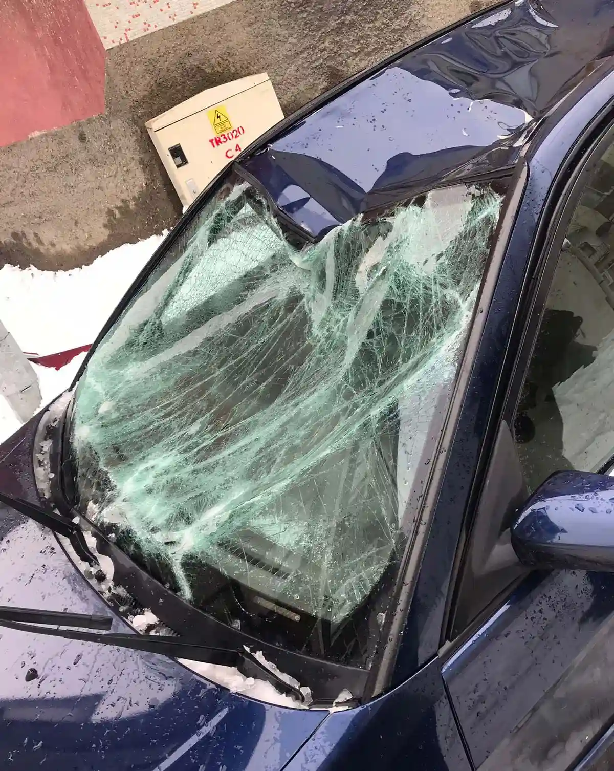 Gerede'de Şok Olay, Araç Pert Oldu, Mahallesi Ayağa Kalktı 2