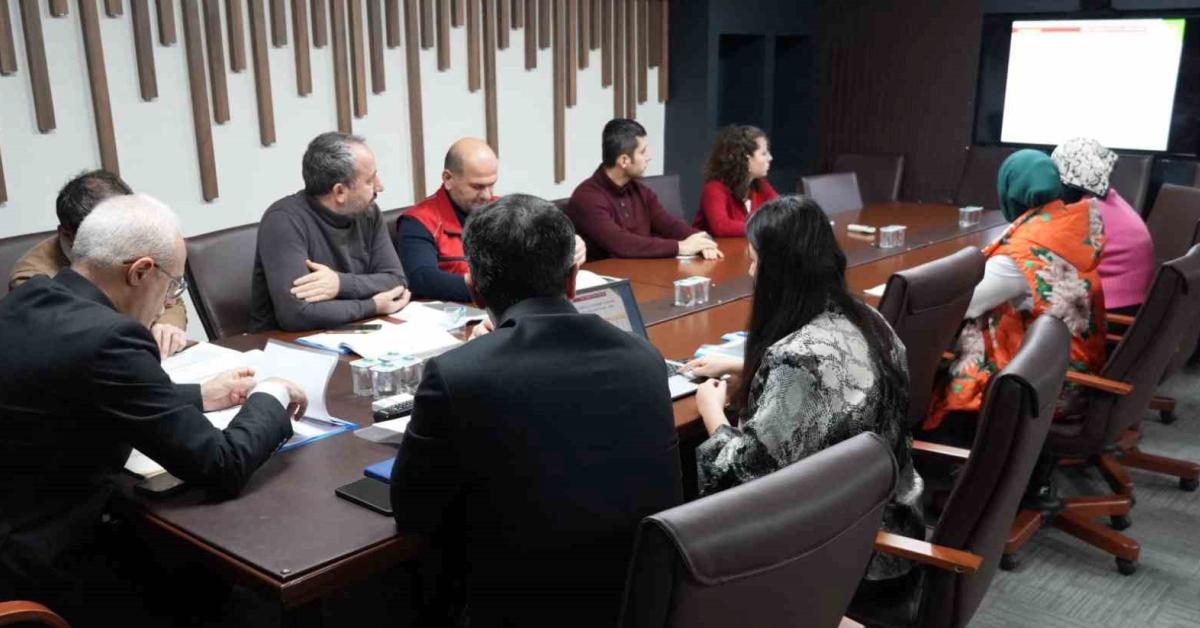 duzcede genclik ve spor faaliyetler degerlendirildi 7QkldJRq.jpg