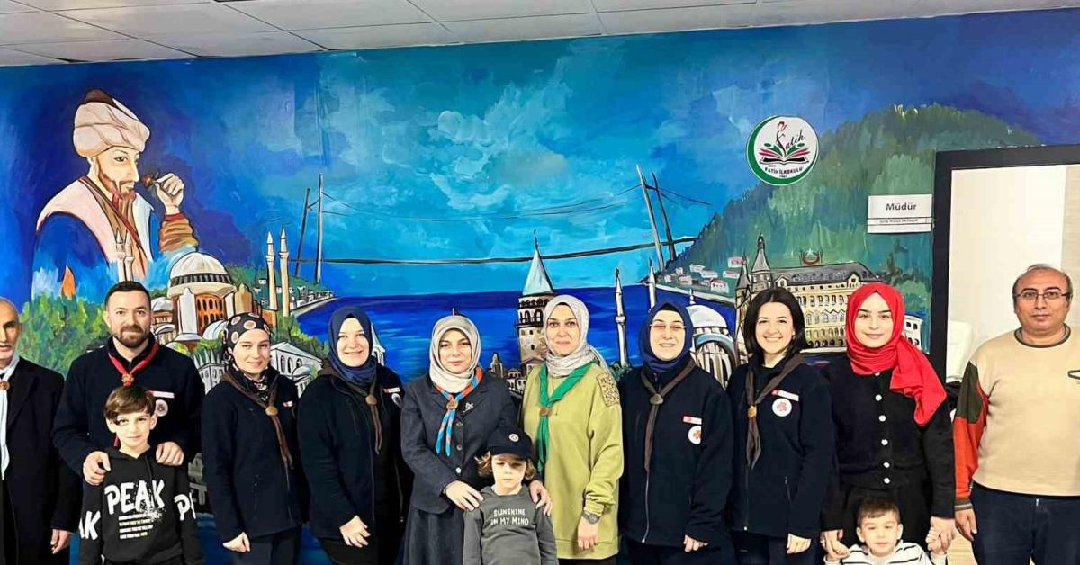 duzcede izcilik programi ogrencilere il mudurunden destek 3QmelNc4.jpg