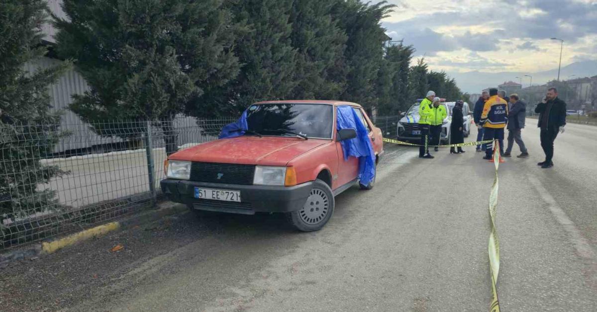 karabukte direksiyon basinda kalp krizi geciren surucu hayatini kaybetti 5gUxYjx2.jpg