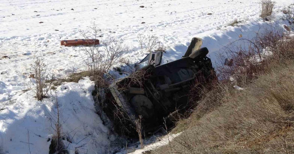 kastamonu daday yolunda feci trafik kazasi 4 yarali var OPqizQc9.jpg