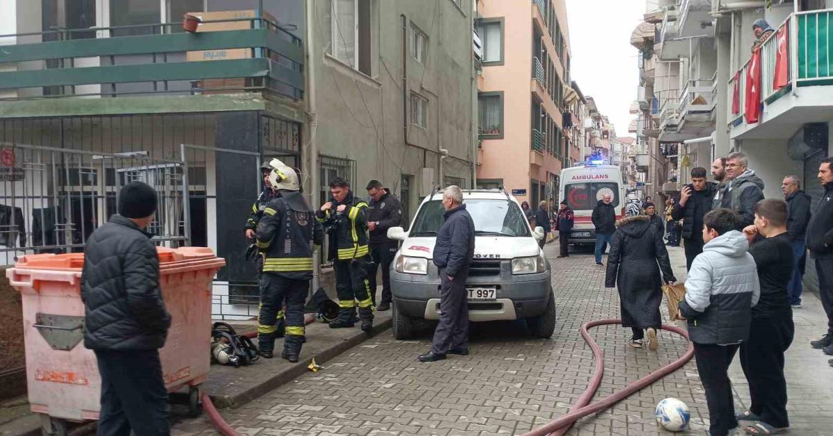 kocaeli karamurselde yangin cikti EXAN6fSB.jpg