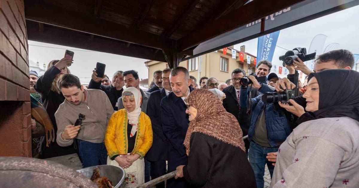 kocaelide kaz bayrami coskusu MBbIw5BZ.jpg