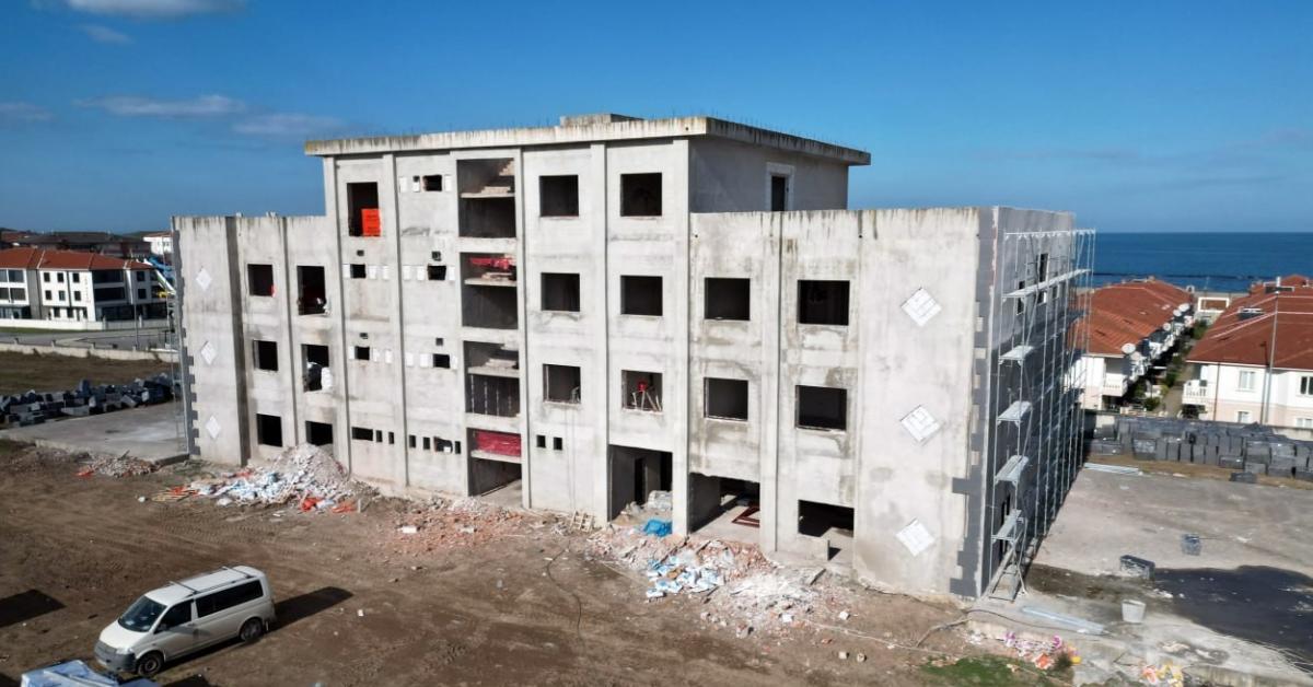 sakarya karasuda bilisim yuksekokulu ek binasi yeniden insa ediliyor j7nmSFEA.jpg