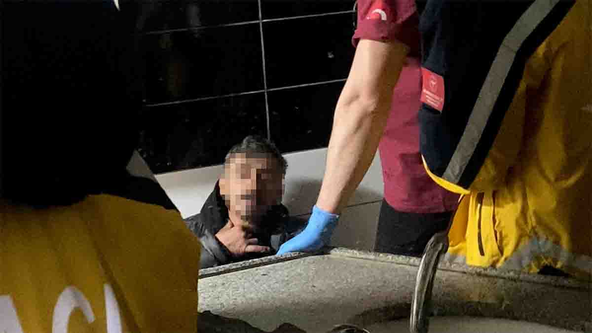 Bolu’da Otopark Tuvaletinde Hareketsiz Halde Bulundu2