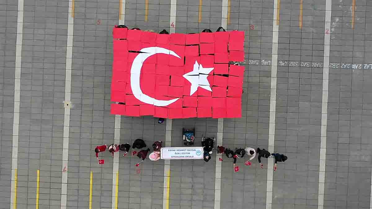 Bolu’da Özel Öğrencilerden Anlamlı Koreografi