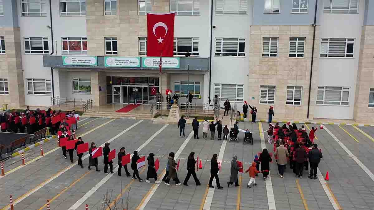 Bolu’da Özel Öğrencilerden Anlamlı Koreografi2