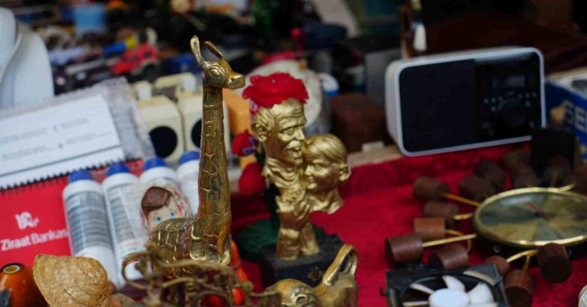 ankaradaki bit pazari ziyaretci akinina ugruyor jhutekKl.jpg