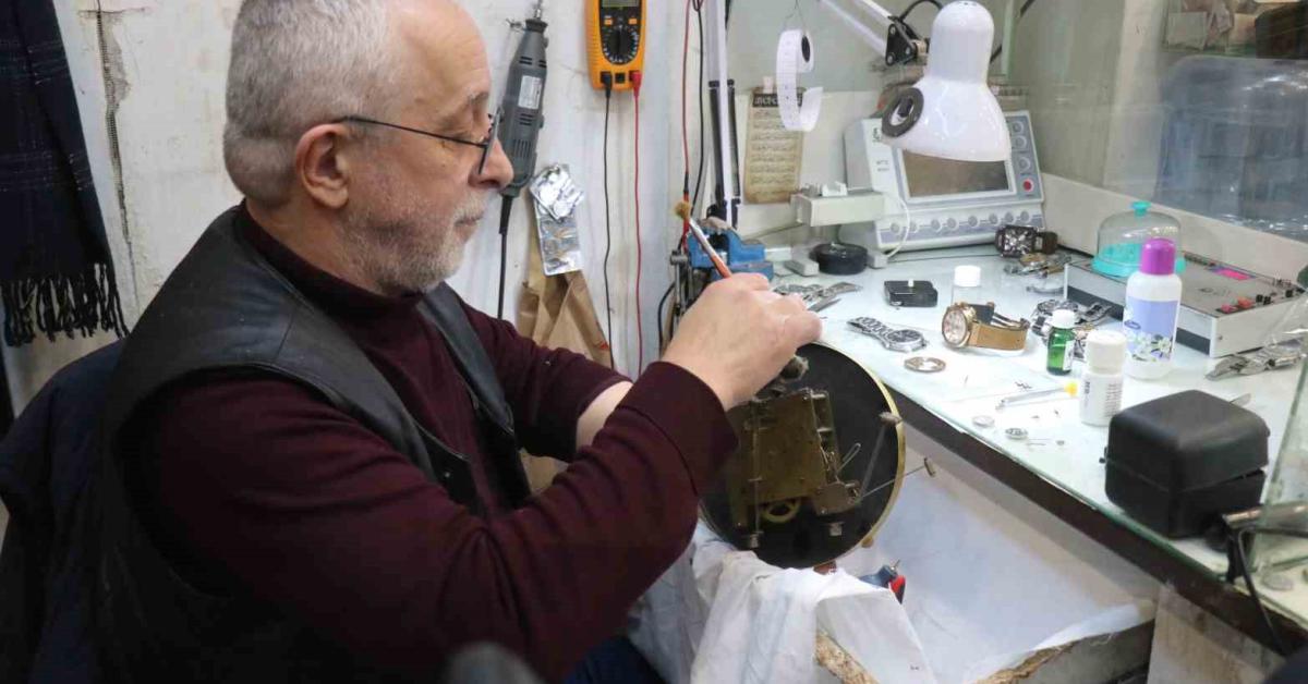 sakaryada saat tamircisinin yarim asirlik zanaat seruveni a5gbrOVr.jpg