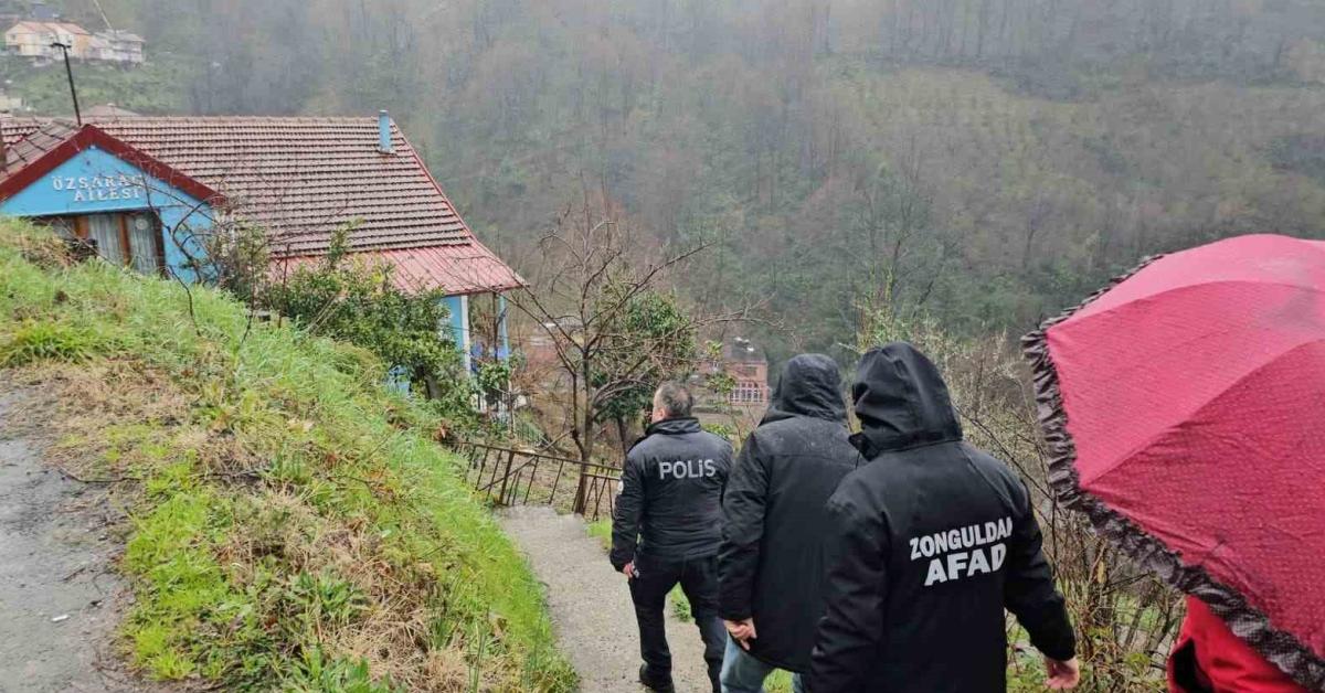 zonguldakta evler bosaltildi risk degerlendirildi kRCHdUXn.jpg