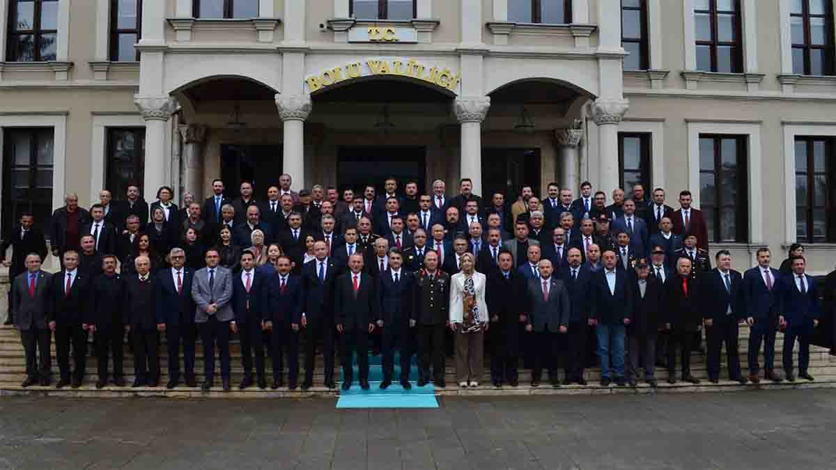 Bolu’da Protokol Valilikte Bayramlaştı2