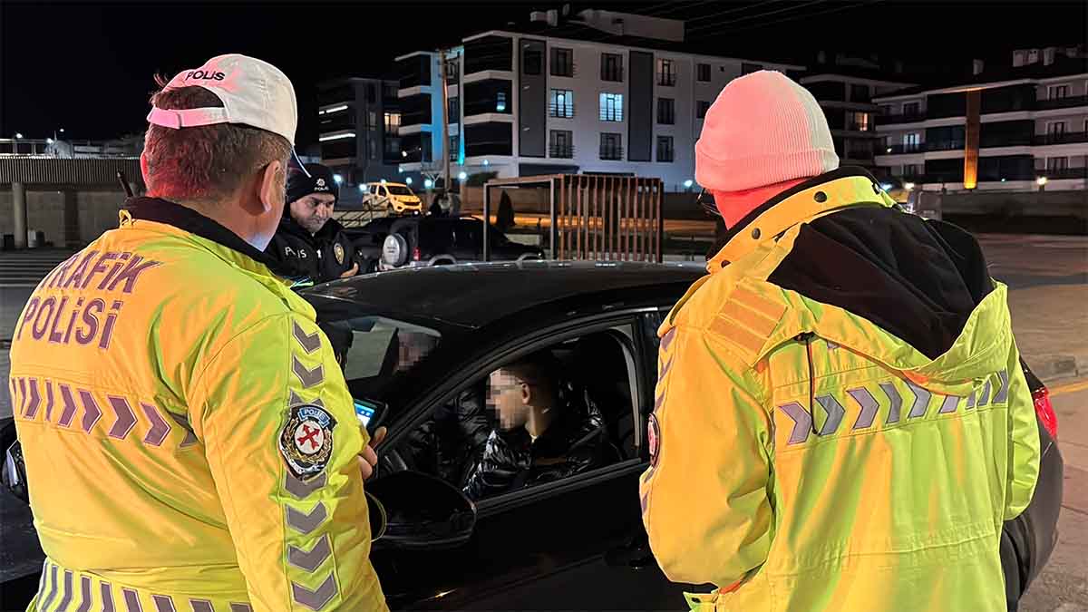 Bolu’da Trafik Denetimleri Sıkılaştı 1 Haftada 1.523 Sürücüye Ceza